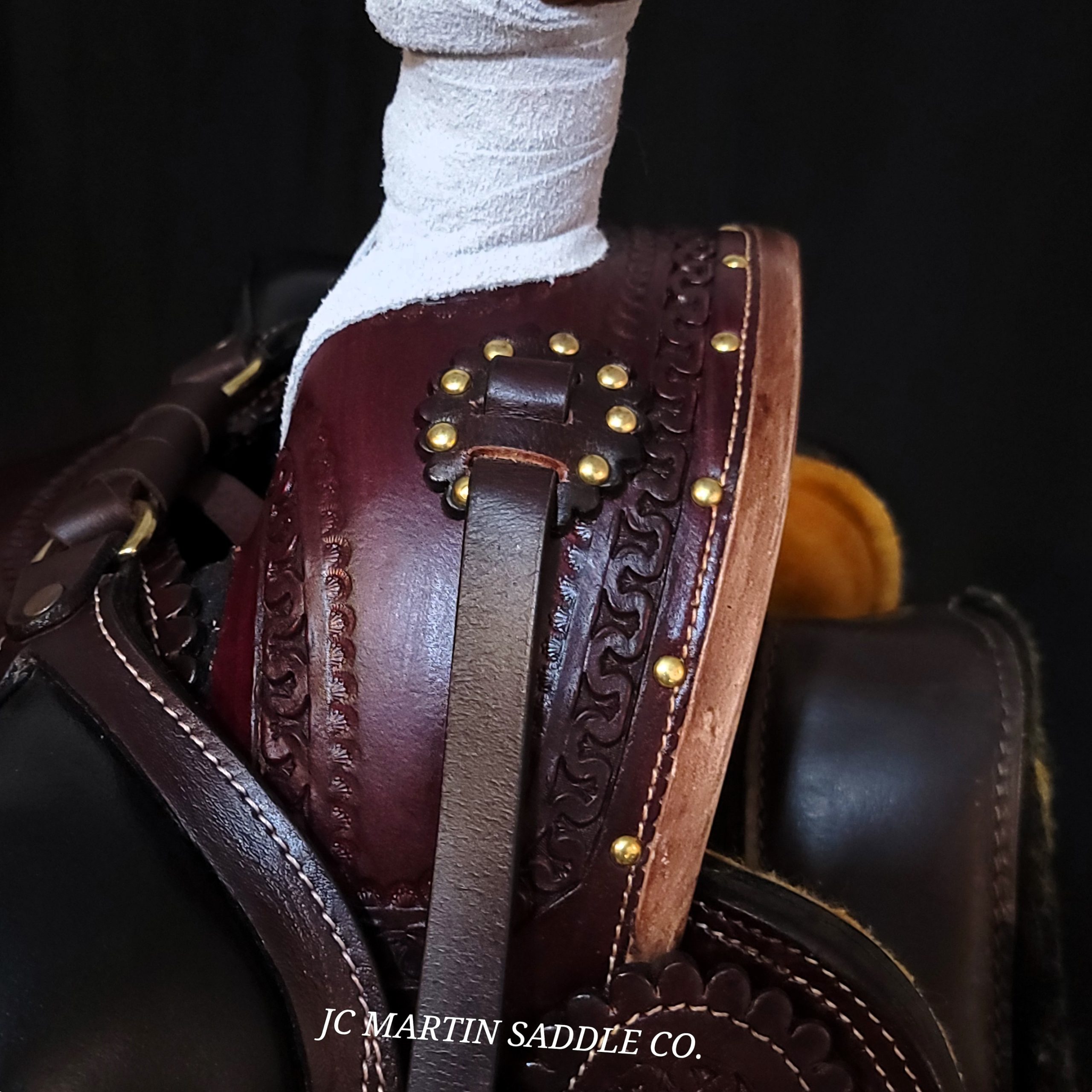 Old Timer Ranch Saddle with saddlebags -1779 - Image 2