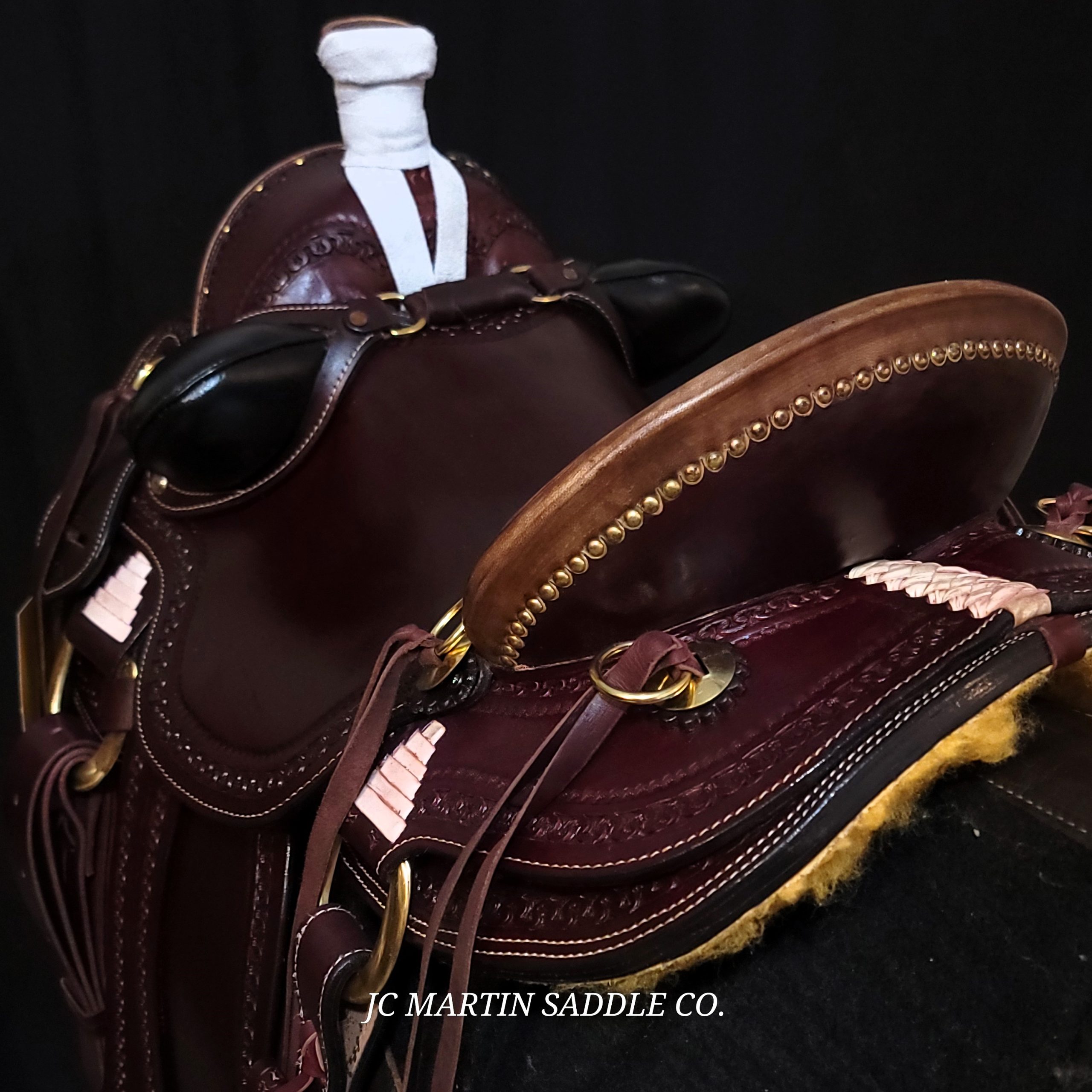 Old Timer Ranch Saddle with saddlebags -1779 - Image 3