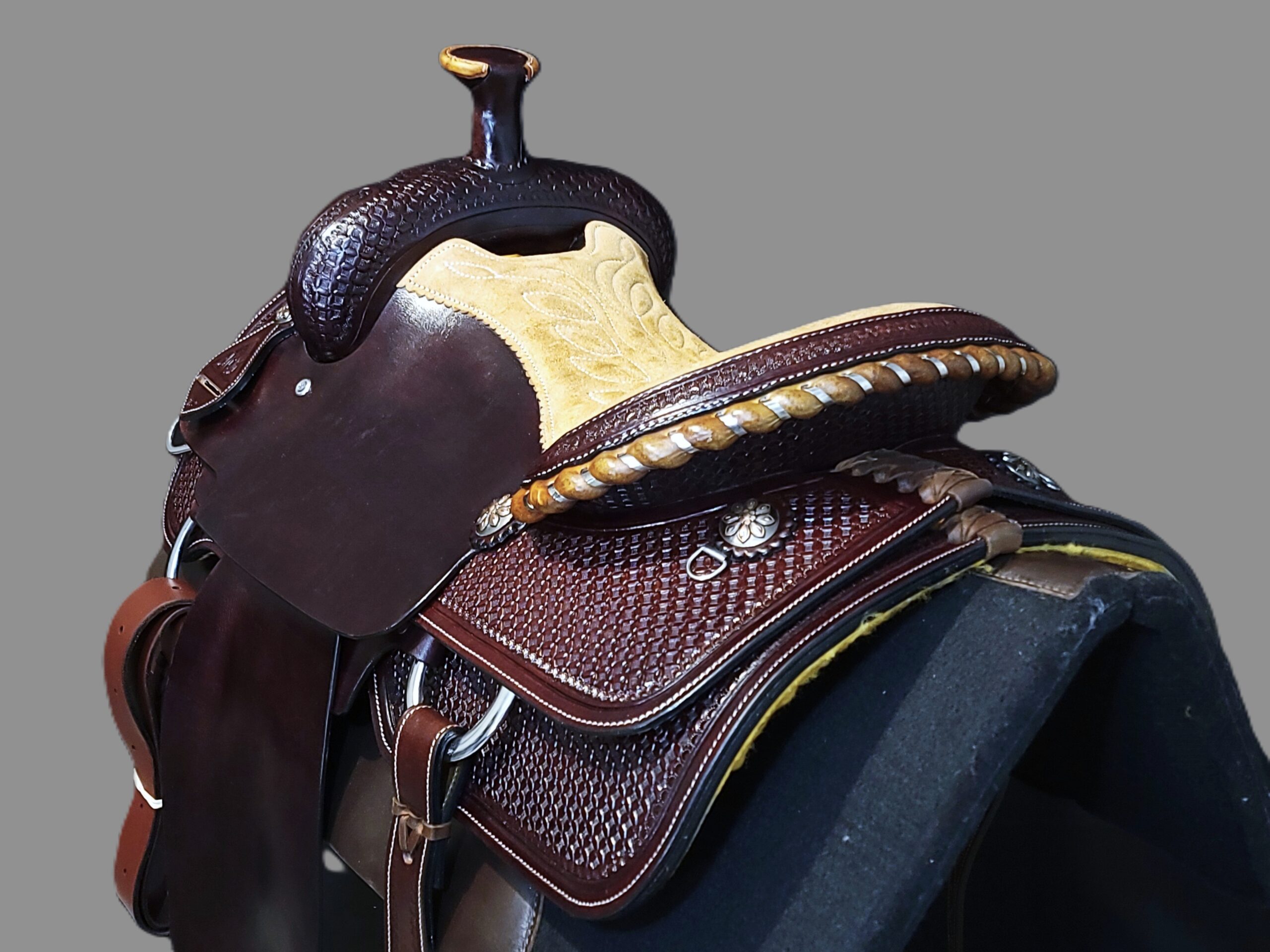 17" Team Roper -In stock - Image 3