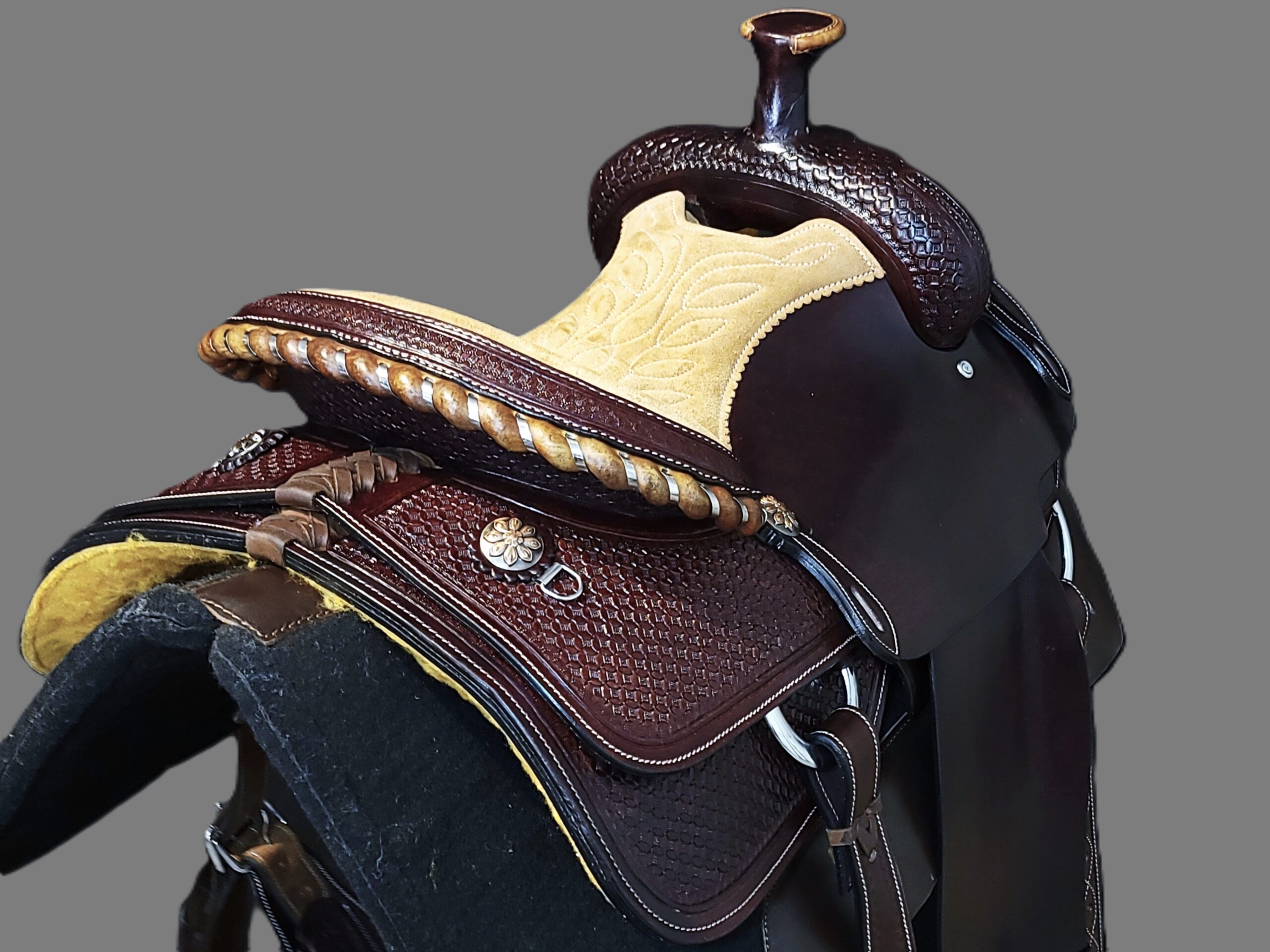 17" Team Roper -In stock - Image 4