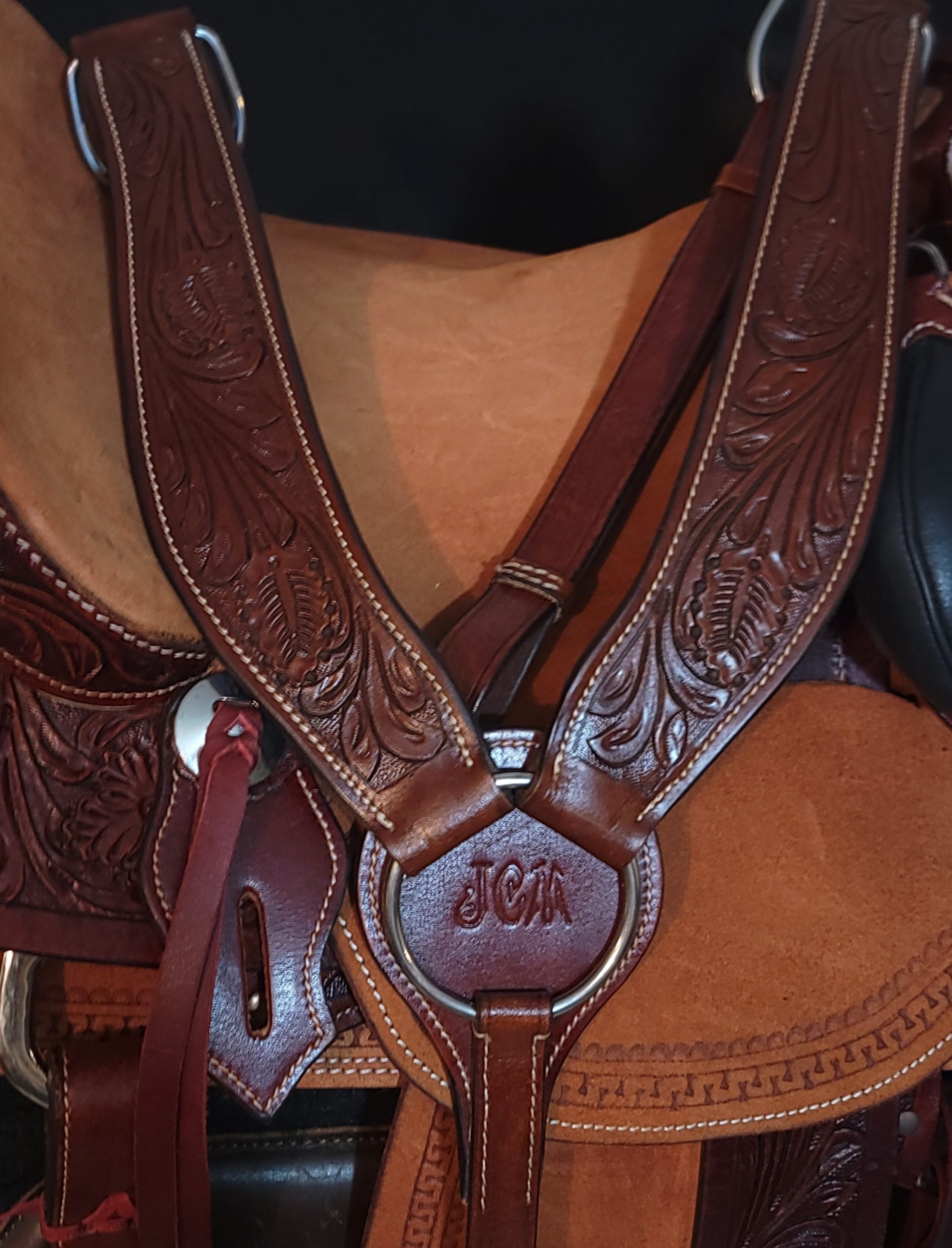 Wade - Model 1043 - Summer Sale - Image 5