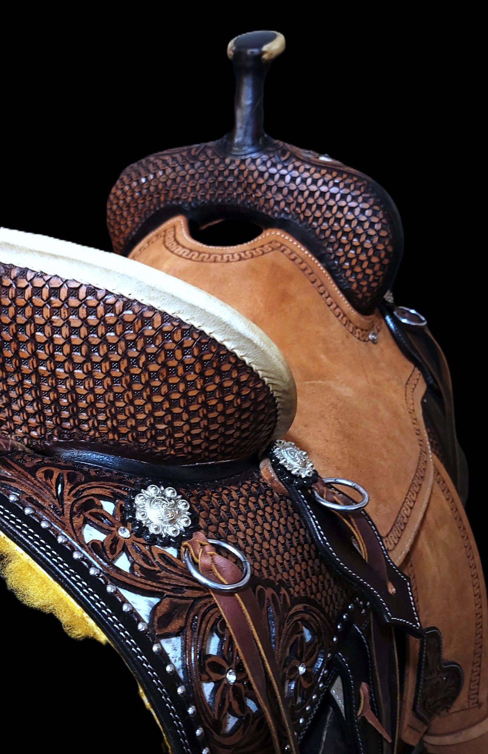 16" Barrel Saddle - IN STOCK - Image 4